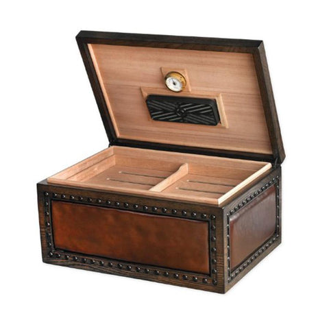 Image of Nottingham Antique Humidor 200 Cigar Count | Wood & Leather - Shades of Havana